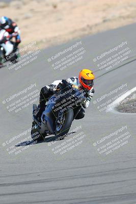 media/Feb-05-2023-Classic Track Day (Sun) [[c35aca4a42]]/Group 3/session 1 turn 9/